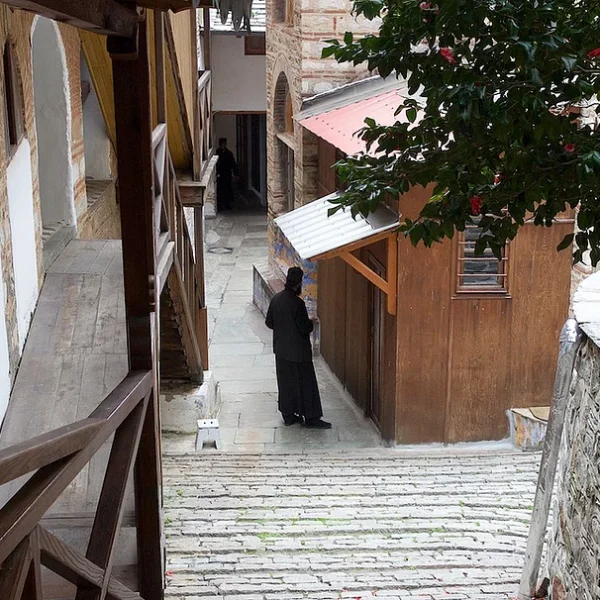 482b01_42a3d90fd1504e568ef9c75f748009bd_mv2