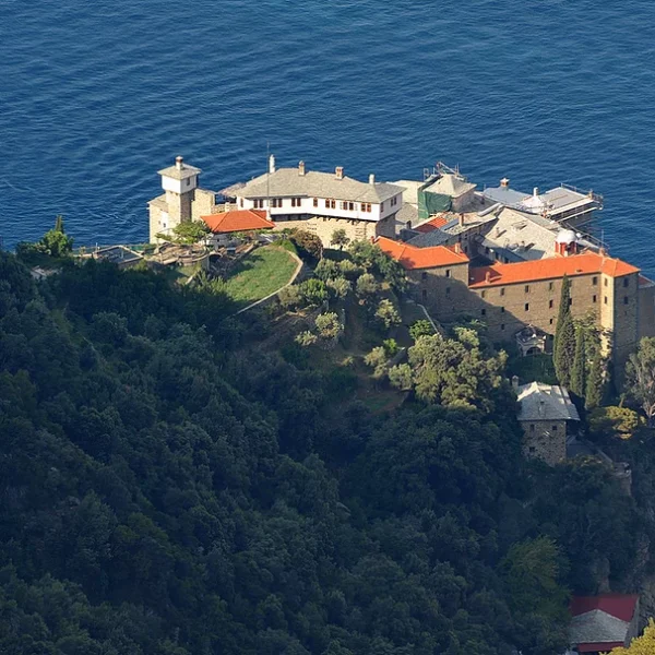 482b01_8d003f97943a46b48b571f226889c070_mv2