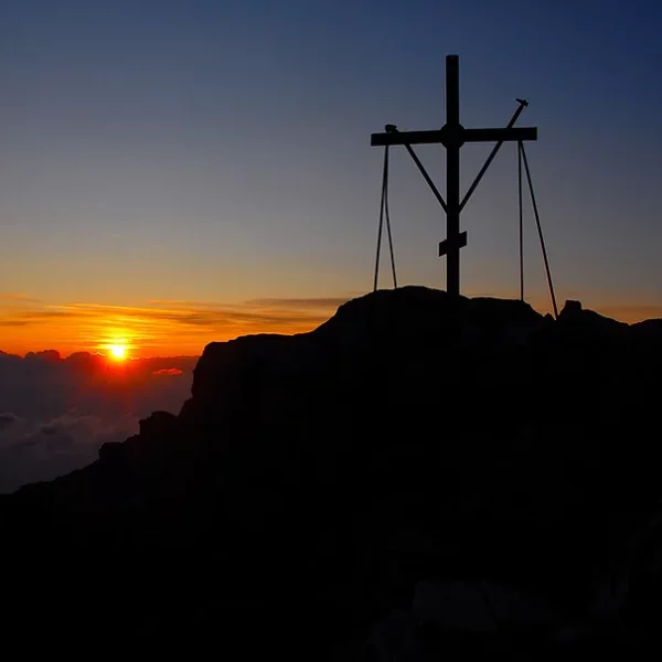 482b01_e4f4738c601e488791ceec98e1ffb1a4_mv2